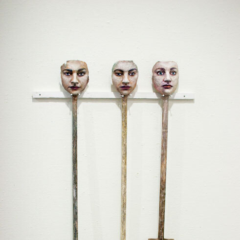 Tool - 2009 - gips, stokken, olieverf, spijkers - 145x85x15 cm 